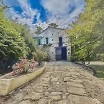 펜션 Idyllic Private Island Watermill Paradise Roquebrune