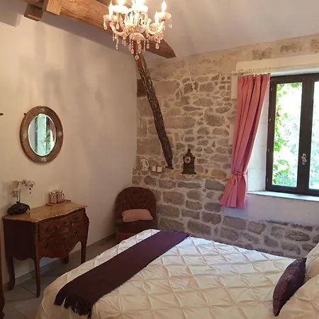 Idyllic Private Island Watermill Paradise * Roquebrune