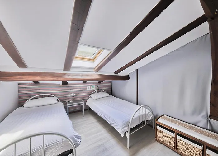 Idyllic Private Island Watermill Paradise Дом отдыха Roquebrune